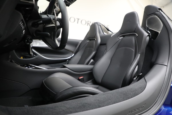 New 2025 McLaren Artura Spider TechLux for sale Sold at Alfa Romeo of Westport in Westport CT 06880 25