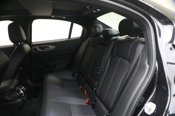 New 2025 Alfa Romeo Giulia Sprint for sale Sold at Alfa Romeo of Westport in Westport CT 06880 19