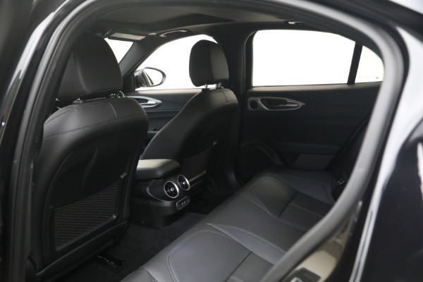 New 2025 Alfa Romeo Giulia Sprint for sale Sold at Alfa Romeo of Westport in Westport CT 06880 20