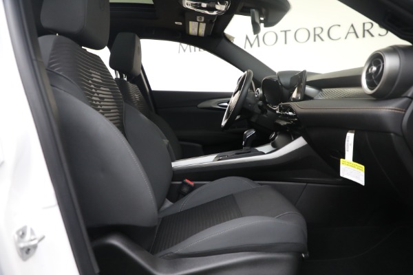 New 2025 Alfa Romeo Tonale for sale Sold at Alfa Romeo of Westport in Westport CT 06880 17