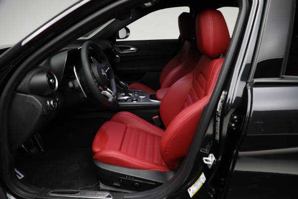 New 2024 Alfa Romeo Giulia Quadrifoglio Carbon for sale Sold at Alfa Romeo of Westport in Westport CT 06880 10