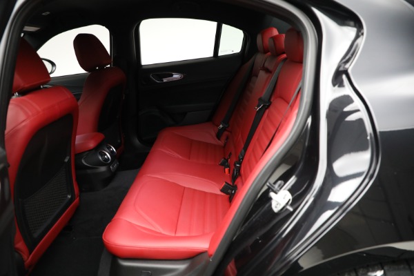 New 2024 Alfa Romeo Giulia Quadrifoglio Carbon for sale Sold at Alfa Romeo of Westport in Westport CT 06880 14