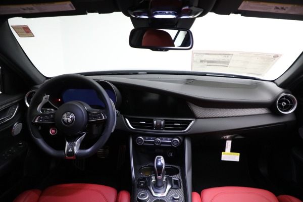 New 2024 Alfa Romeo Giulia Quadrifoglio Carbon for sale Sold at Alfa Romeo of Westport in Westport CT 06880 18