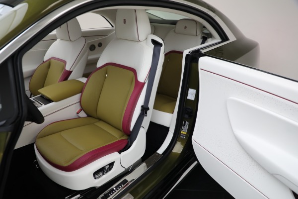Used 2025 Rolls-Royce Spectre for sale $409,900 at Alfa Romeo of Westport in Westport CT 06880 4