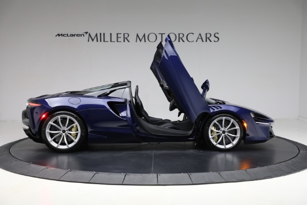 New 2025 McLaren Artura Spider TechLux for sale $327,158 at Alfa Romeo of Westport in Westport CT 06880 19