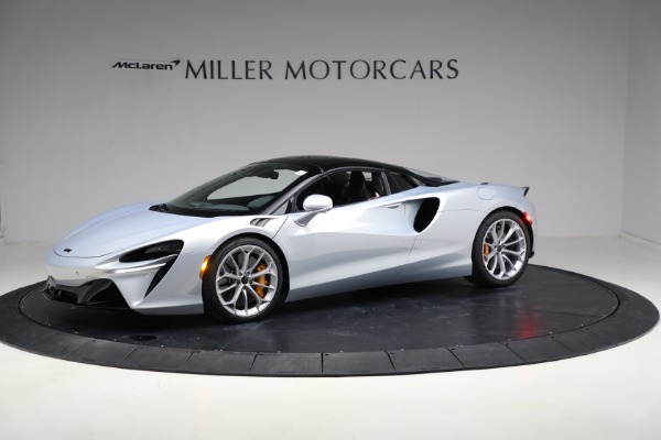 New 2025 McLaren Artura Spider Performance for sale Sold at Alfa Romeo of Westport in Westport CT 06880 17