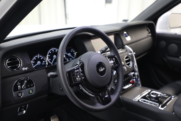 Used 2022 Rolls-Royce Cullinan for sale Sold at Alfa Romeo of Westport in Westport CT 06880 15