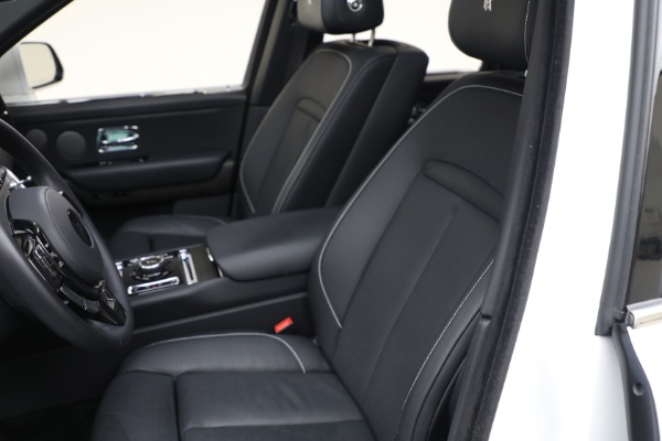 Used 2022 Rolls-Royce Cullinan for sale Sold at Alfa Romeo of Westport in Westport CT 06880 17