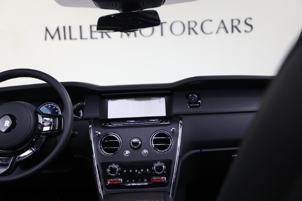 Used 2022 Rolls-Royce Cullinan for sale Sold at Alfa Romeo of Westport in Westport CT 06880 4