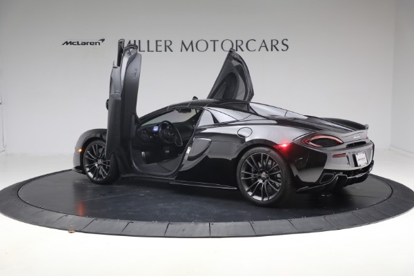 Used 2018 McLaren 570S Spider for sale Sold at Alfa Romeo of Westport in Westport CT 06880 16