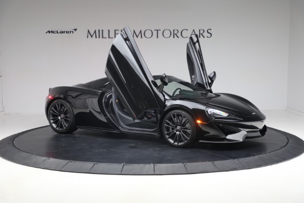 Used 2018 McLaren 570S Spider for sale Sold at Alfa Romeo of Westport in Westport CT 06880 19