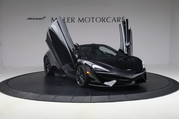 Used 2018 McLaren 570S Spider for sale Sold at Alfa Romeo of Westport in Westport CT 06880 20