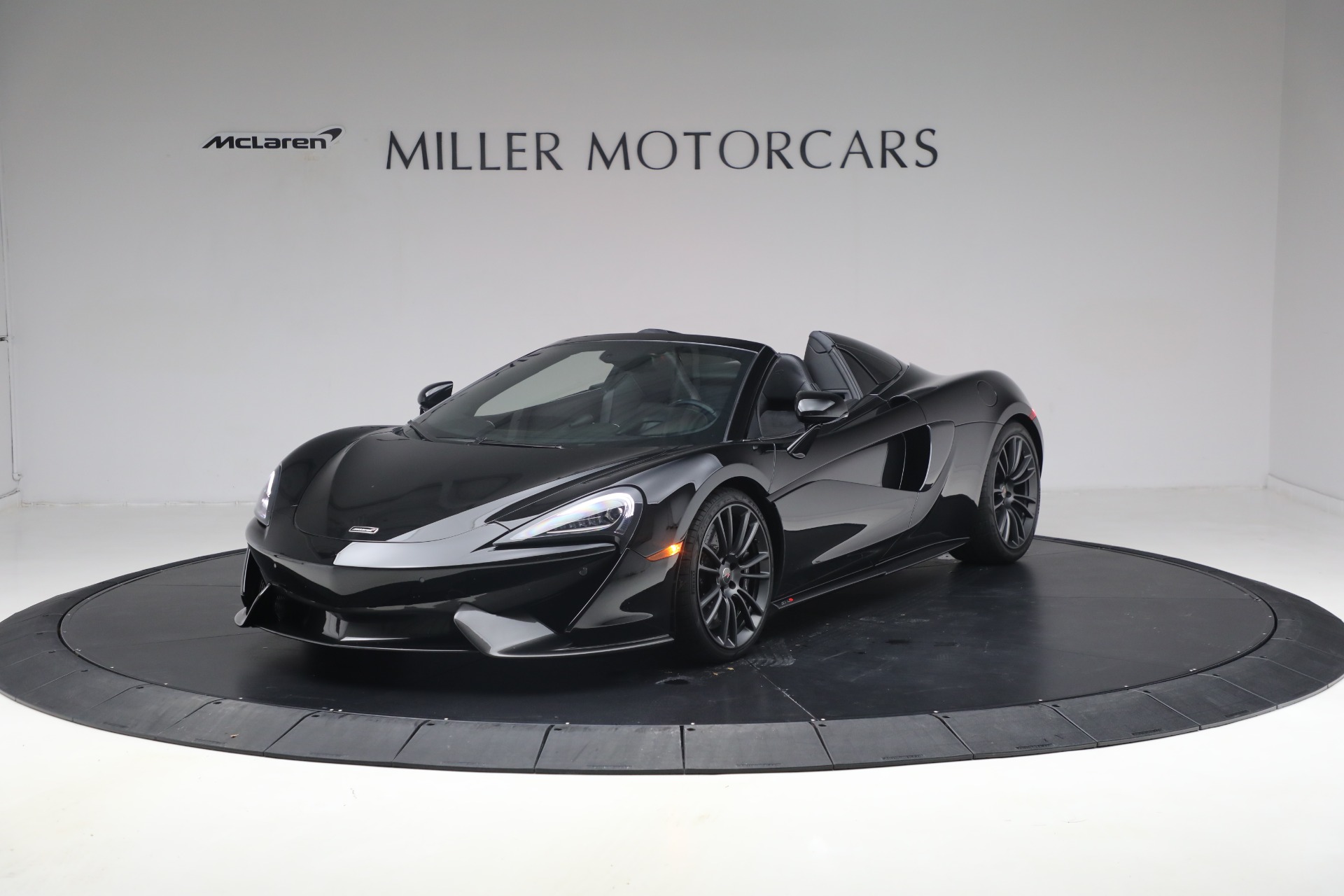Used 2018 McLaren 570S Spider for sale Sold at Alfa Romeo of Westport in Westport CT 06880 1