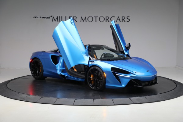 New 2025 McLaren Artura Spider TechLux for sale Sold at Alfa Romeo of Westport in Westport CT 06880 20