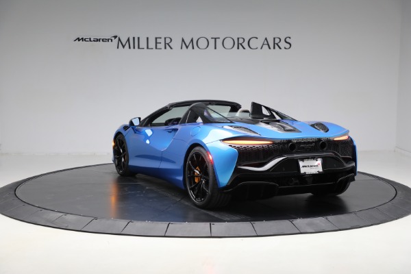 New 2025 McLaren Artura Spider TechLux for sale Sold at Alfa Romeo of Westport in Westport CT 06880 5
