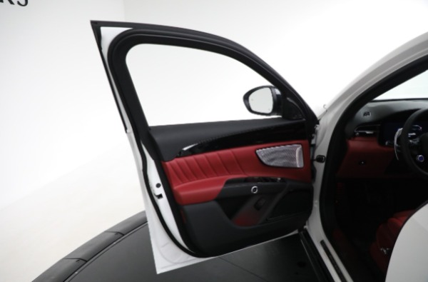 New 2025 Maserati Grecale Modena for sale Sold at Alfa Romeo of Westport in Westport CT 06880 15