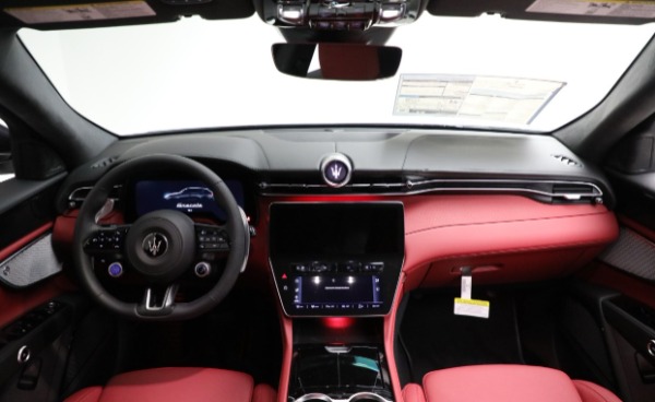 New 2025 Maserati Grecale Modena for sale Sold at Alfa Romeo of Westport in Westport CT 06880 16