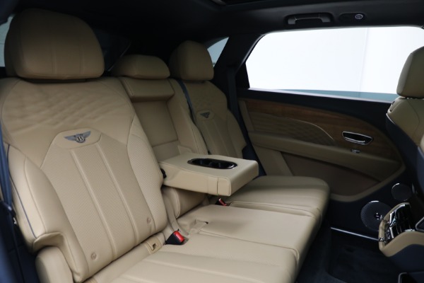 New 2025 Bentley Bentayga EWB Azure V8 for sale Sold at Alfa Romeo of Westport in Westport CT 06880 28