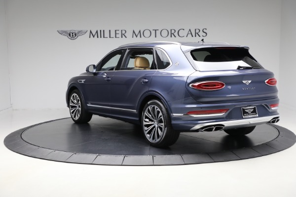 Used 2025 Bentley Bentayga EWB Azure V8 for sale $239,900 at Alfa Romeo of Westport in Westport CT 06880 5