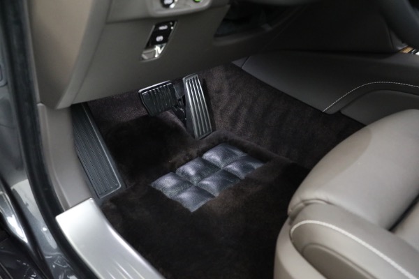 Used 2024 Rolls-Royce Ghost for sale $305,900 at Alfa Romeo of Westport in Westport CT 06880 13