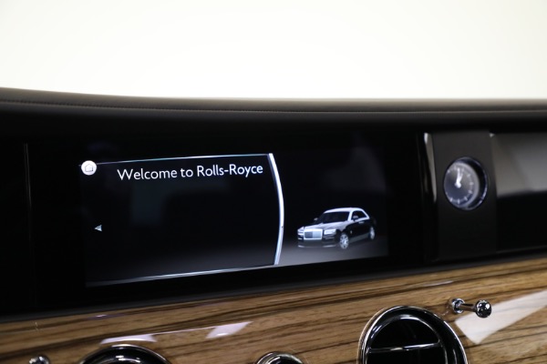 Used 2024 Rolls-Royce Ghost for sale $305,900 at Alfa Romeo of Westport in Westport CT 06880 14