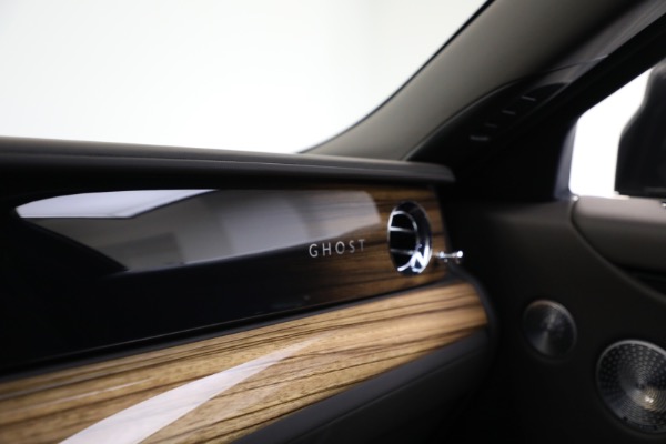 Used 2024 Rolls-Royce Ghost for sale $305,900 at Alfa Romeo of Westport in Westport CT 06880 15