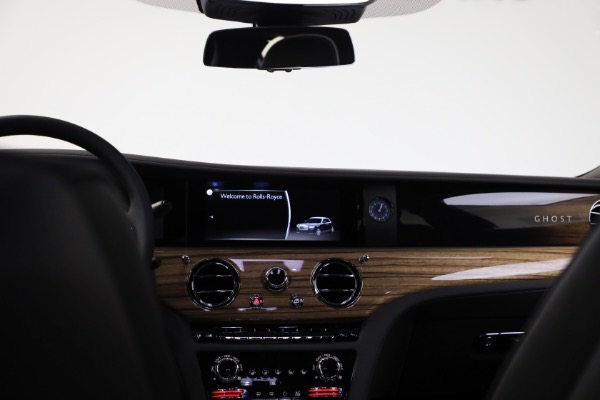 Used 2024 Rolls-Royce Ghost for sale $305,900 at Alfa Romeo of Westport in Westport CT 06880 4