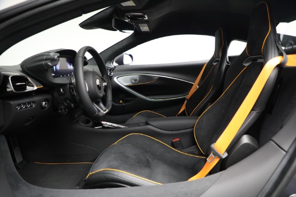 Used 2025 McLaren Artura Vision for sale $292,398 at Alfa Romeo of Westport in Westport CT 06880 21
