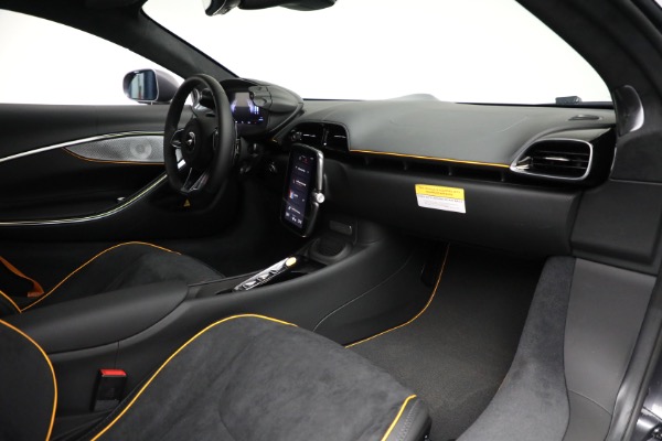 Used 2025 McLaren Artura Vision for sale $292,398 at Alfa Romeo of Westport in Westport CT 06880 23