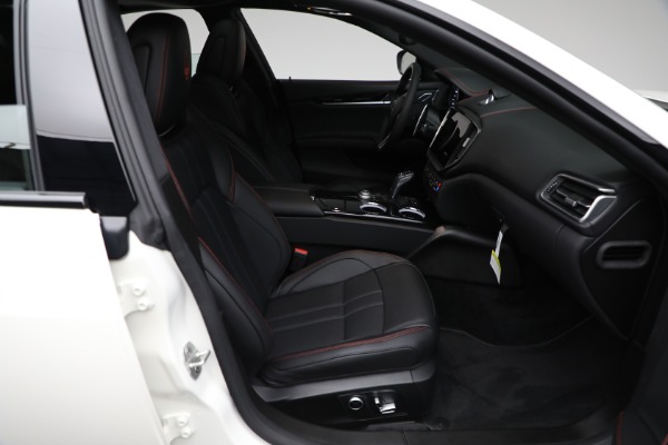 New 2024 Maserati Ghibli Modena Ultima Q4 for sale Sold at Alfa Romeo of Westport in Westport CT 06880 15