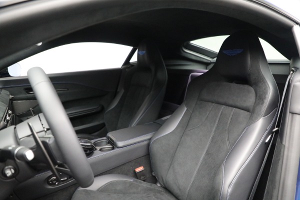 Used 2025 Aston Martin Vantage for sale $196,900 at Alfa Romeo of Westport in Westport CT 06880 15