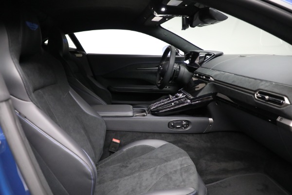 Used 2025 Aston Martin Vantage for sale $196,900 at Alfa Romeo of Westport in Westport CT 06880 18