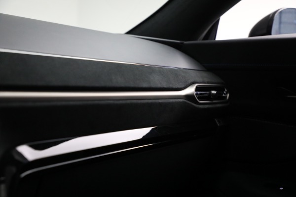 Used 2025 Aston Martin Vantage for sale $196,900 at Alfa Romeo of Westport in Westport CT 06880 25