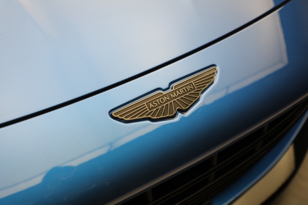 Used 2025 Aston Martin Vantage for sale $196,900 at Alfa Romeo of Westport in Westport CT 06880 27