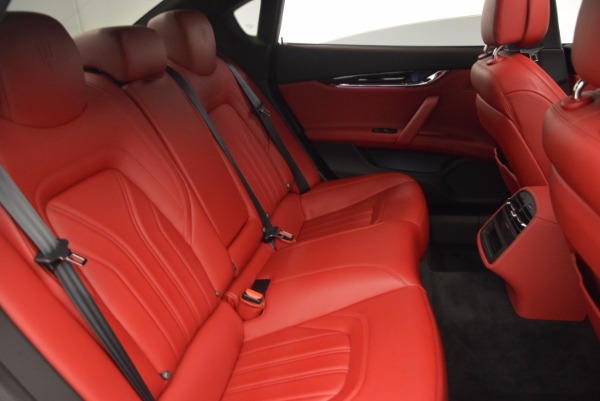 Used 2015 Maserati Quattroporte S Q4 for sale Sold at Alfa Romeo of Westport in Westport CT 06880 24