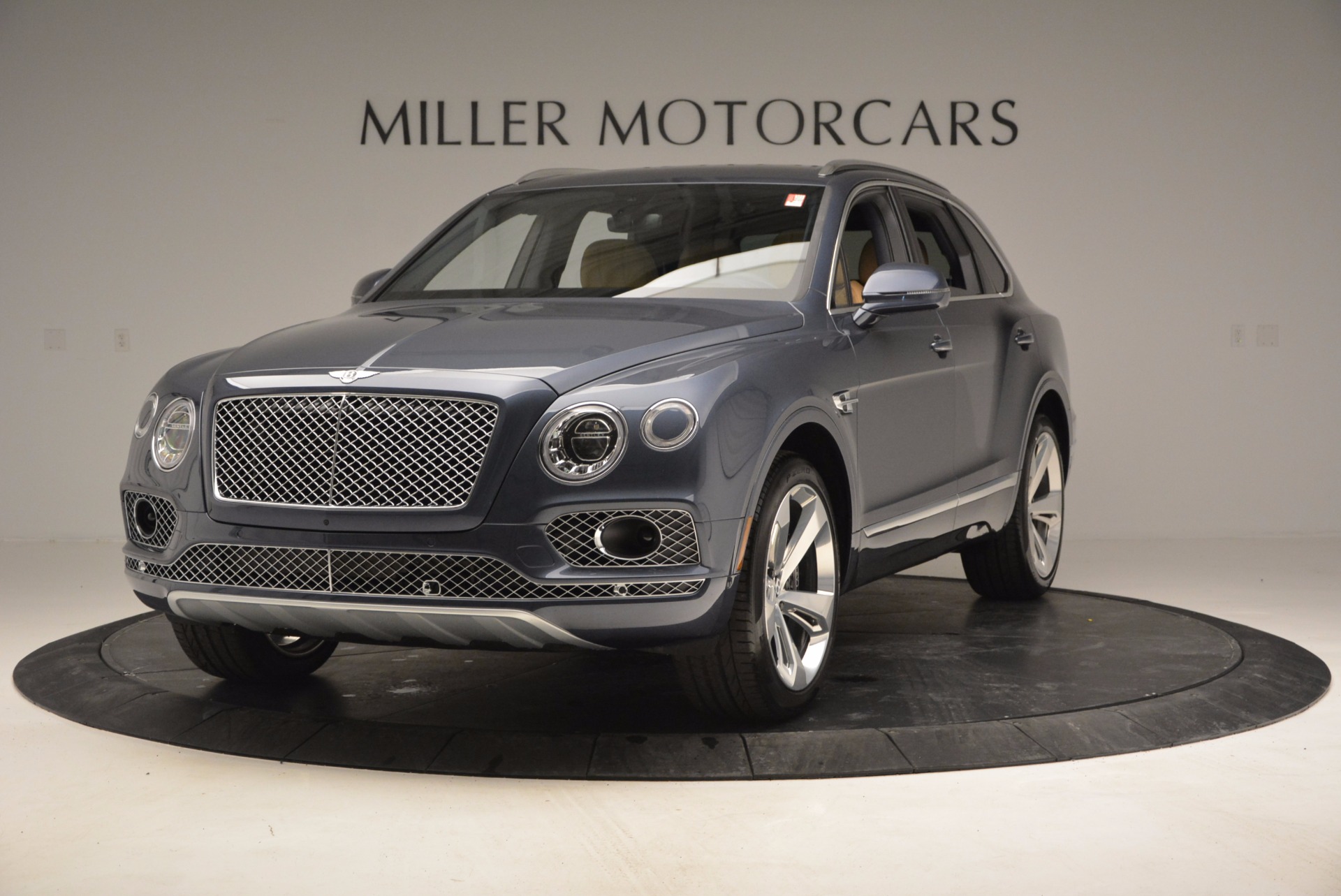 New 2017 Bentley Bentayga for sale Sold at Alfa Romeo of Westport in Westport CT 06880 1