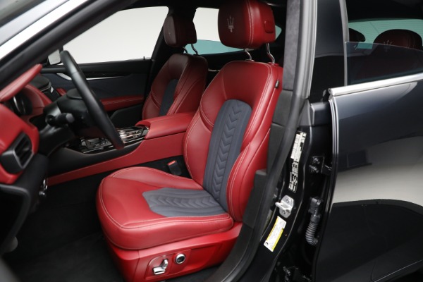 Used 2022 Maserati Levante GT for sale Sold at Alfa Romeo of Westport in Westport CT 06880 15