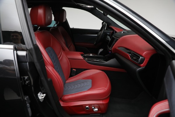 Used 2022 Maserati Levante GT for sale Sold at Alfa Romeo of Westport in Westport CT 06880 16