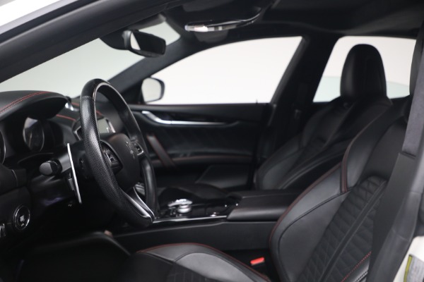 Used 2022 Maserati Ghibli Modena Q4 for sale $37,900 at Alfa Romeo of Westport in Westport CT 06880 15
