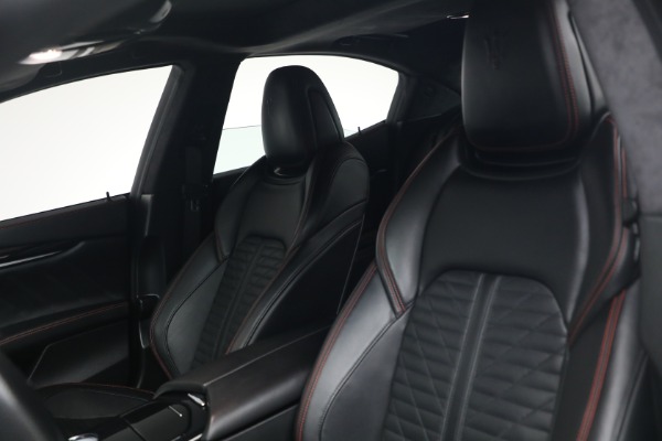 Used 2022 Maserati Ghibli Modena Q4 for sale $37,900 at Alfa Romeo of Westport in Westport CT 06880 16