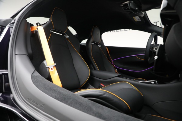 New 2025 McLaren Artura TechLux for sale Sold at Alfa Romeo of Westport in Westport CT 06880 23