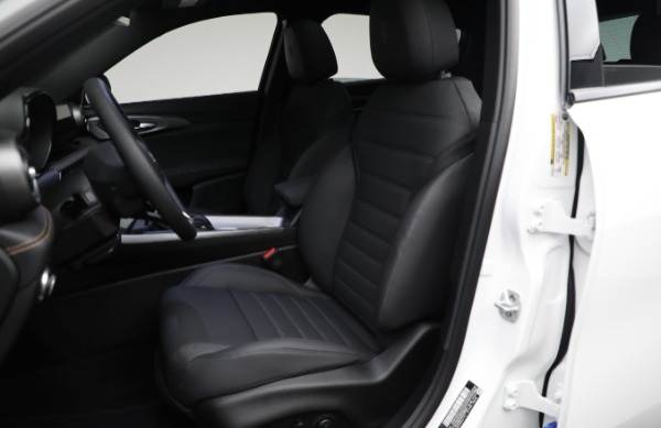 New 2025 Alfa Romeo Tonale for sale Sold at Alfa Romeo of Westport in Westport CT 06880 16