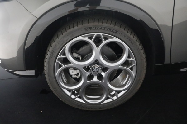 New 2025 Alfa Romeo Tonale for sale Sold at Alfa Romeo of Westport in Westport CT 06880 24