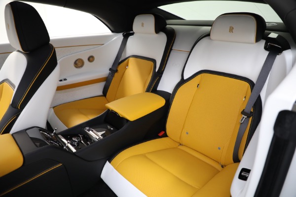 Used 2025 Rolls-Royce Black Badge Spectre for sale $459,900 at Alfa Romeo of Westport in Westport CT 06880 16