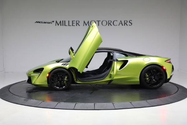Used 2024 McLaren Artura Performance for sale Sold at Alfa Romeo of Westport in Westport CT 06880 15