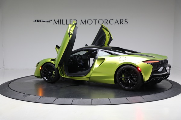 Used 2024 McLaren Artura Performance for sale Sold at Alfa Romeo of Westport in Westport CT 06880 16