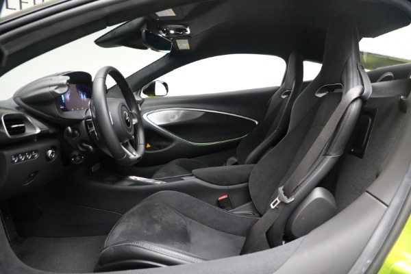 Used 2024 McLaren Artura Performance for sale Sold at Alfa Romeo of Westport in Westport CT 06880 17