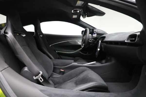 Used 2024 McLaren Artura Performance for sale Sold at Alfa Romeo of Westport in Westport CT 06880 20