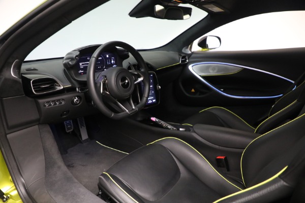 Used 2024 McLaren Artura TechLux for sale $191,900 at Alfa Romeo of Westport in Westport CT 06880 17