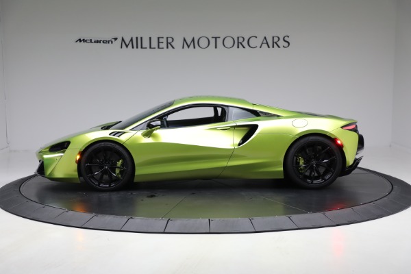 Used 2024 McLaren Artura TechLux for sale $191,900 at Alfa Romeo of Westport in Westport CT 06880 3